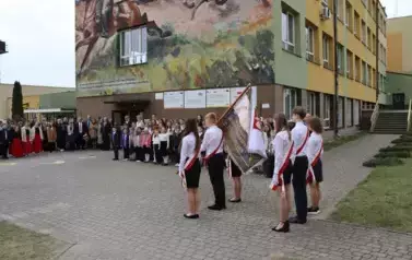 Odśpiewanie hymnu